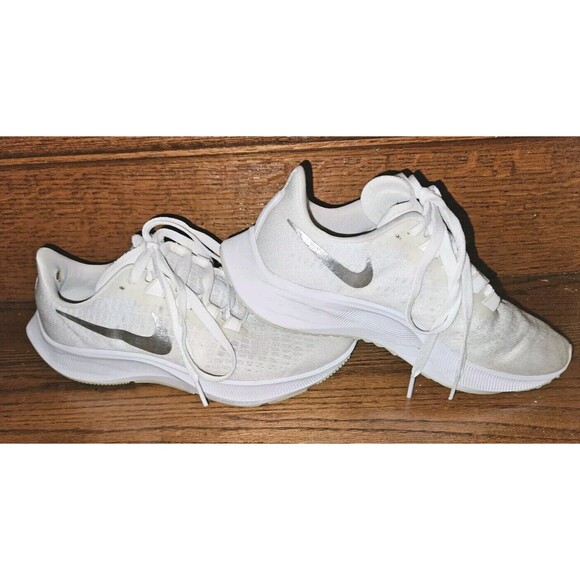 Size 8.5 - Nike Air Zoom Pegasus 37 White Metallic Silver W - Picture 7 of 7